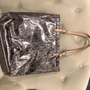 Michael Kors never used handbag